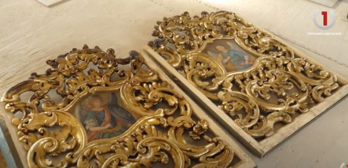 Відновлення історії: як проходить реставрація унікального іконостасу в Ужгороді