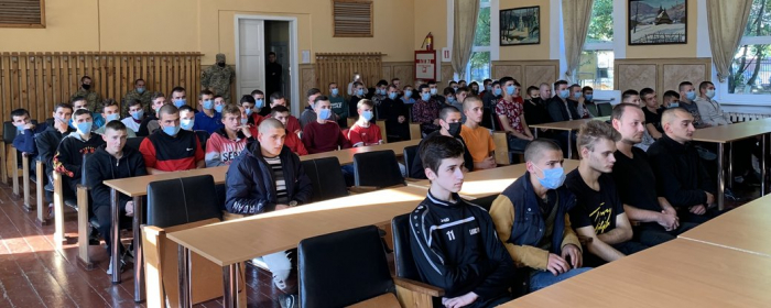 Відправка на строкову службу: в перший день поїхали 23 закарпатці
