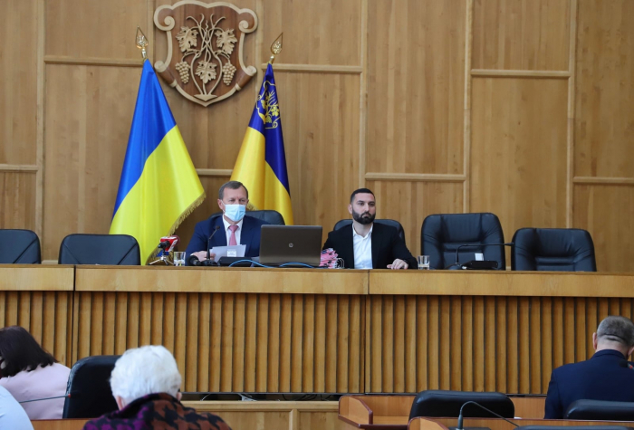 Депутати в Ужгороді прийняли важливе рішення щодо «Ужгородської районної клінічної лікарні»