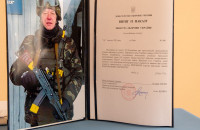 Чергове військове звання посмертно присвоєно ужгородцю, який загинув, захищаючи Україну, Віталію Постолакі