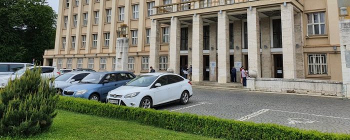Депутати Закарпатської облради зареєстрували вимогу про позачергову сесію 25 листопада