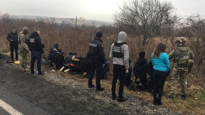 Десятьох іноземців без документів затримали в Ужгородському районі