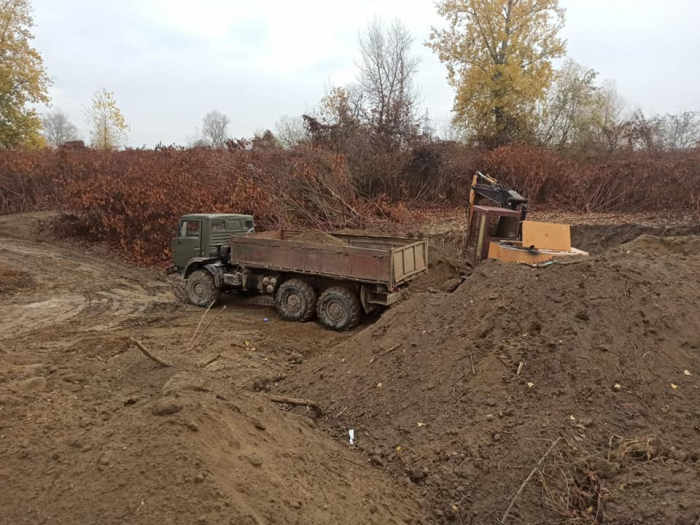 На Закарпатті поліцейські припинили факт незаконного видобутку гравію