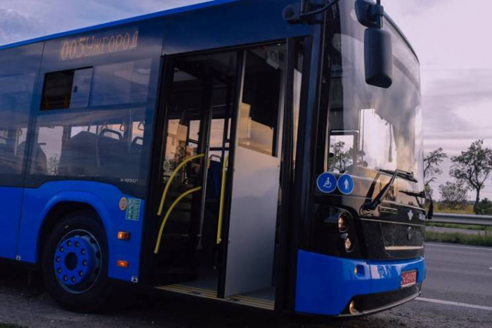 В Ужгороді порадили перевізникам регулювати рух автобусів відповідно до вимог законодавства