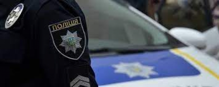 Поліція Ужгорода затримала дві групи неповнолітніх, які нападали на перехожих