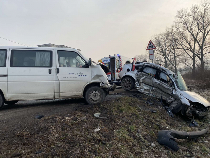 Іршавські рятувальники деблокували загиблого у ДТП водія