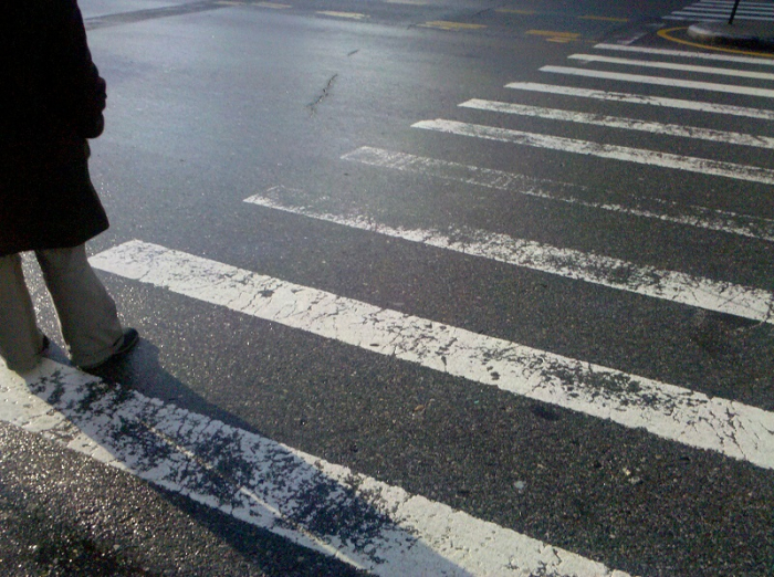 В Закарпатті за тиждень поштрафували 245 пішоходів за перехід дороги не по "зебрі"