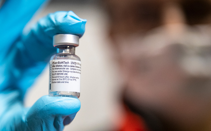 Готовність номер один: Вакциною від Pfizer першими щеплюватимуть закарпатських медиків проти COVID-19