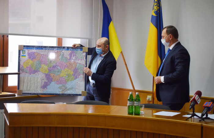 Ужгородського міського голову повторно обрали головою Закарпатського регіонального відділення Асоціації міст України
