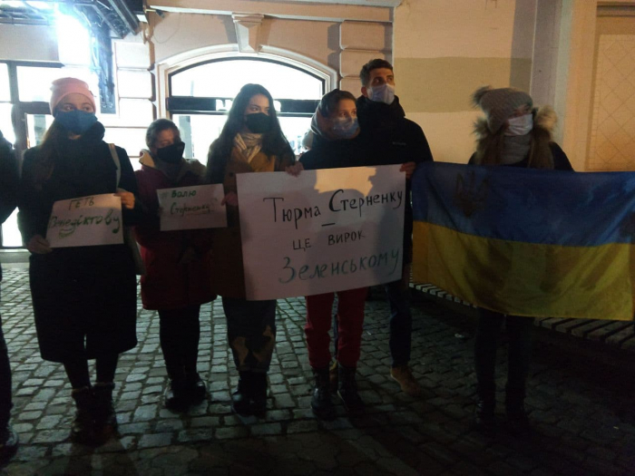 В Ужгороді розпочалась акція протесту проти ув'язнення Сергія Стерненка (ФОТОФАКТ) 