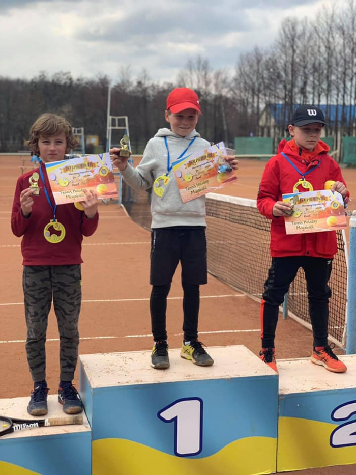 Юний закарпатець посів третє місце на Всеукраїнських змаганнях з великого тенісу