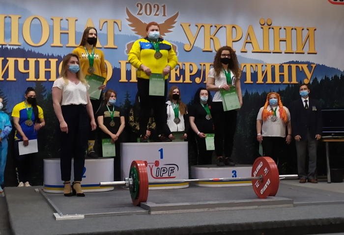 Закарпатські спортсмени привезли медалі з Чемпіонату України з пауерліфтингу (ФОТО)