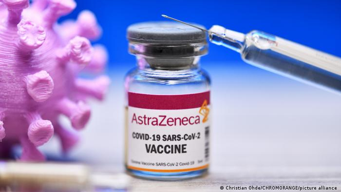 Вісім тисяч вакцини використали в Ужгороді: коли чекати нові поставки