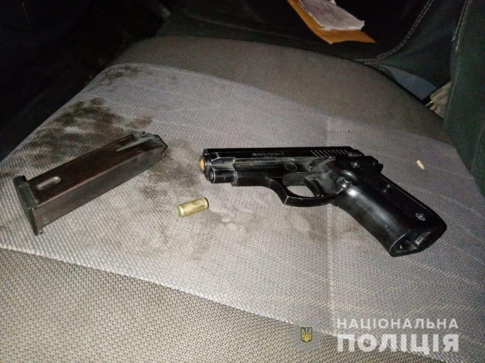 Поліцейські затримали зловмисника, який поблизу Іршави стріляв в сторону людей