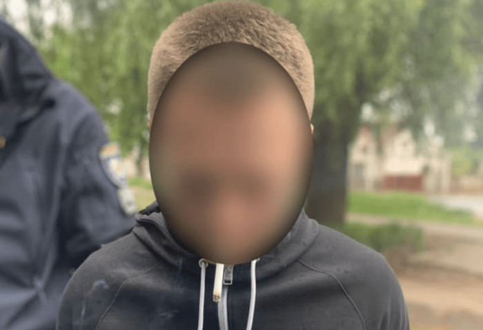В Ужгороді патрульні спіймали водія під дією наркотиків: порушник пропонував хабар