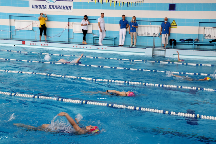 Стартувала відкрита першість Ужгорода з плавання