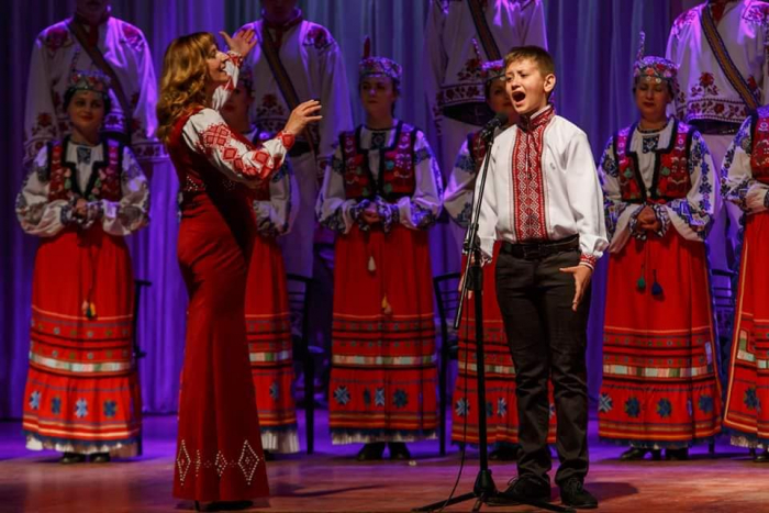 Закарпатський народний хор отримає повне фінансування для реалізації  унікального проєкту