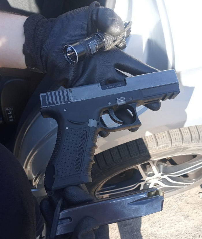 Закарпатець намагався завезти в Україну пістолет з набоями "зеленим коридором" та без документів (ФОТО)