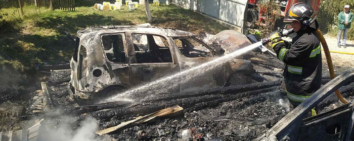 Чотири машини горіли на Закарпатті упродовж доби