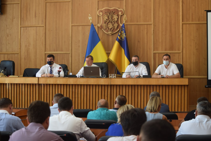 Додатково включили до порядку денного сьогоднішньої сесії Ужгородської міської ради ще кілька проєктів рішень