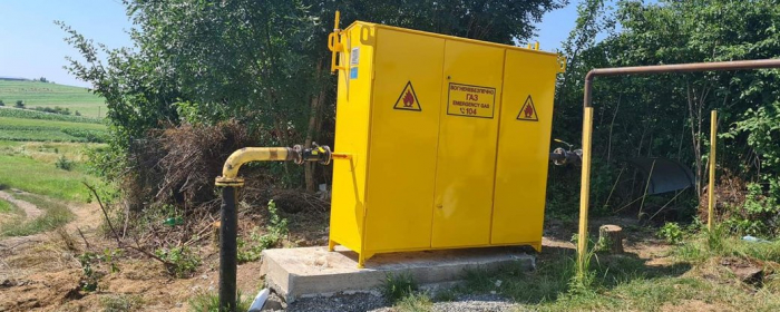 У 220-ти будинках в селі на Закарпатті відновлюють газопостачання: чому його не було?