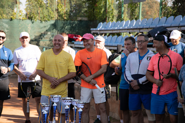 На тенісних кортах ужгородського стадіону «Авангард» стартував відкритий парний турнір до Дня міста (ФОТО)