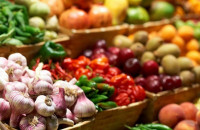 Перевірка продуктових ринків на Закарпатті. Які порушення виявили?
