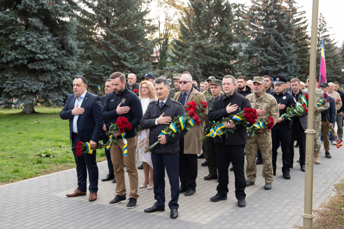 Пам'ять усіх захисників, які загинули у боротьбі за незалежність України, вшанували сьогодні в Ужгороді (ФОТОРЕПОРТАЖ)