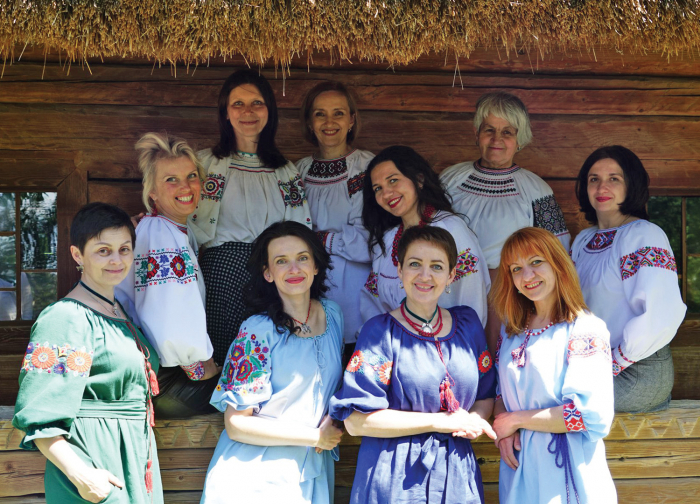 «Моя бойківська сорочка»: в Ужгороді студія вишивки «Косиця» розпочала набір на гурток (ВІДЕО)