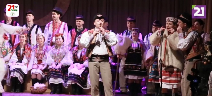 «Живе «Щедрик» – житиме й Україна»: в Ужгороді пройшов концерт Закарпатського народного хору