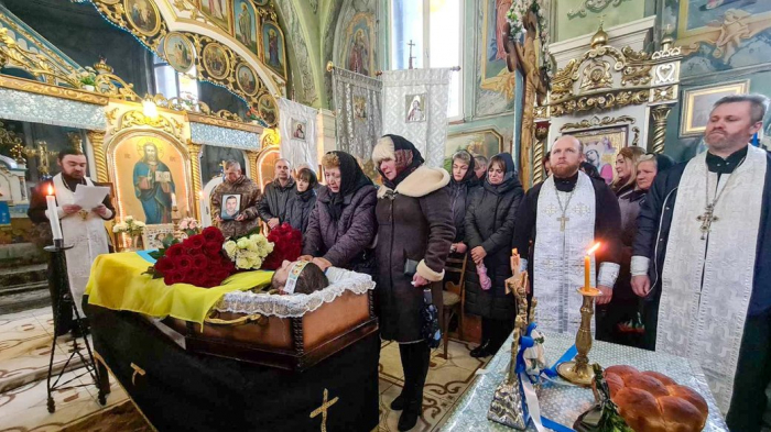 На Закарпатті прощались із полеглим героєм Юрієм Дзямком