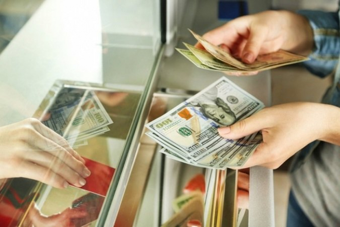 Обмен валют в Сумах: как выбрать оптимальный курс, не выходя из дома
