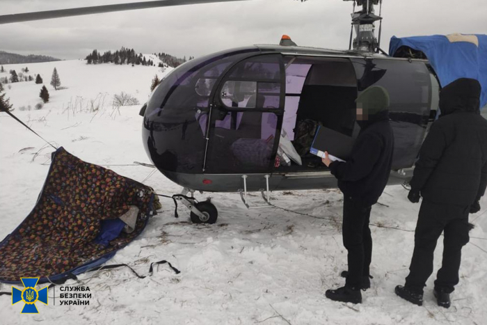 На Закарпатті СБУ блокувала контрабандистів, які для переправки товарів використовували власний гелікоптер