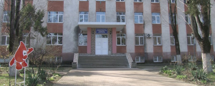 Ужгородців закликають здати кров для поповнення запасів на випадок потреби