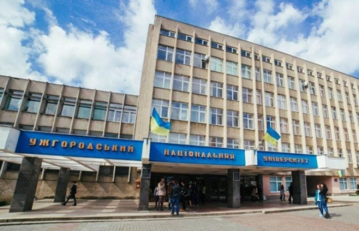 Ужгородський національний університет дав прихисток для понад трьох тисяч переселенців