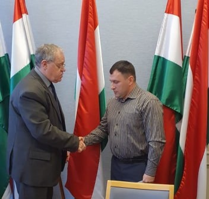 Угорщина висловлює співчуття родині Мийгеш, син яких трагічно загинув під час обстрілу Харкова