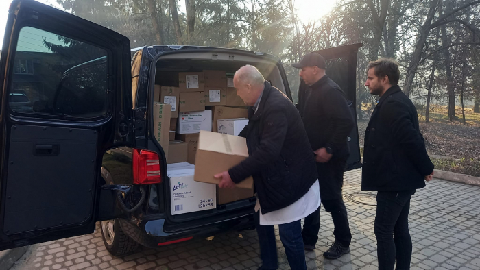Партнери з чеської Височини вчергове прибули на Закарпаття з гуманітарною місією 