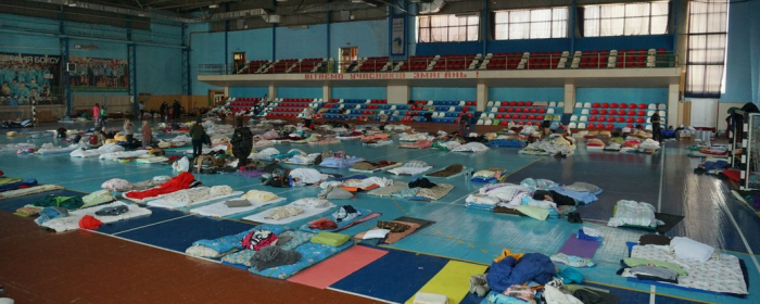 Понад 600 вимушених переселенців розмістили у спорткомплексі Юність в Ужгороді