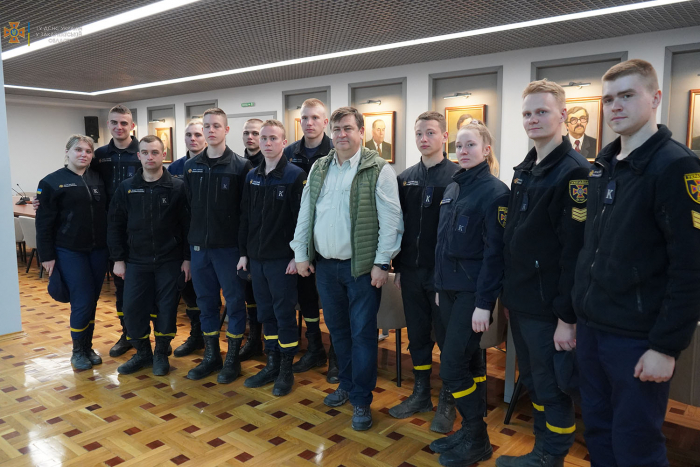 Естонські фахівці поділилися власними знаннями щодо дій у кризових ситуаціях із закарпатськими рятувальниками