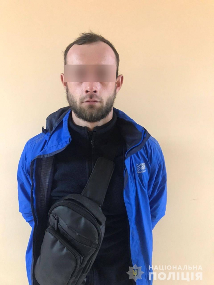 В Ужгороді поліцейські затримали зловмисника, який викрав телекомунікаційний кабель інтернет-провайдера