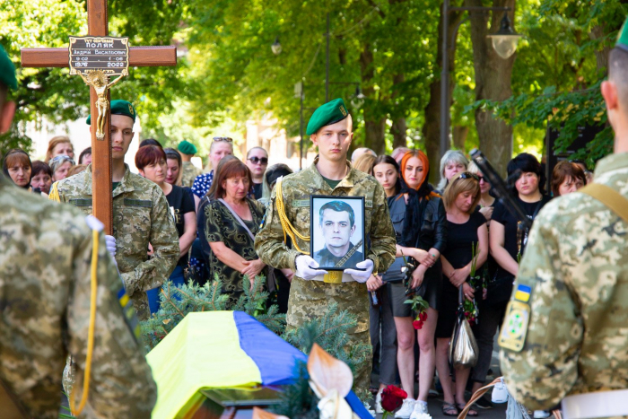 В Ужгороді поховали загиблого захисника Андрія Поляка