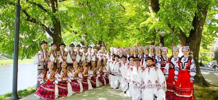 Закарпатський народний хор дасть концерт з нагоди 76-річчя з дня першого концерту
