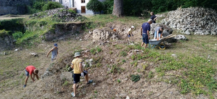 В Ужгороді розпочала роботу “Школа юного археолога”