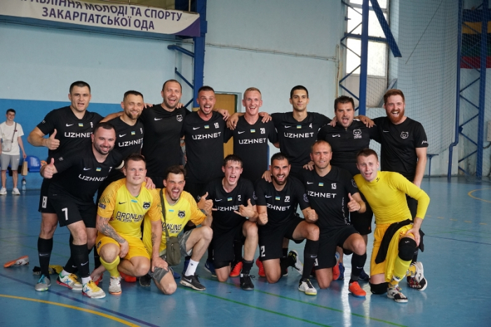 «УЖНЕТ» – команда-чемпіон шостого сезону Ужгородської футзальної ліги 2021-2022 років (ФОТО)