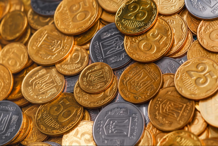 Відправ монети на фронт: стартувала благодійна акція Національного банку "Смілива гривня"
