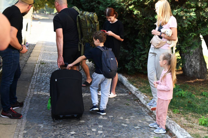 Закарпатські поліцейські та їхні сім'ї поїхали на відпочинок і реабілітацію в Угорщину (ФОТО)