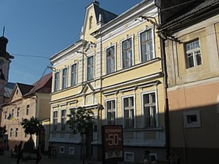 Ужгородський музичний коледж повністю готовий до навчання off-line