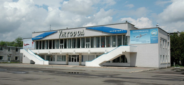 Ужгородський аеропорт може стати «хребтом» розвитку Закарпаття