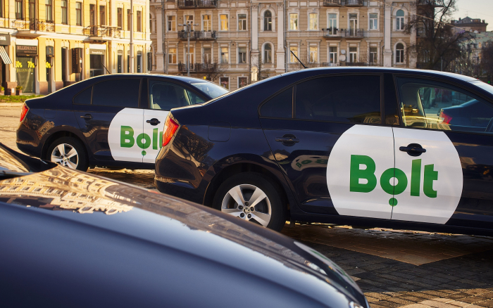 Робота в таксі Bolt в Ужгороді - як працевлаштуватись
