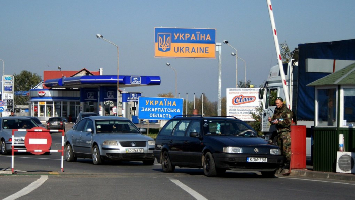 Впродовж 2022 року на Закарпатській митниці пропущено понад 2,2 млн транспортних засобів